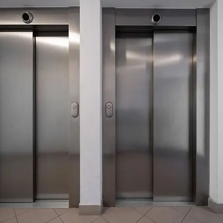 Wooden Bellottiego With Parking By Renters Διαμέρισμα Βαρσοβία